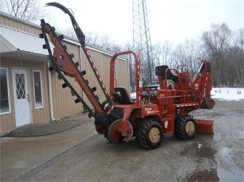 Zanjadora Ditch Witch 3700  usada de importacion Ref.: 1362592858077960 No. 2