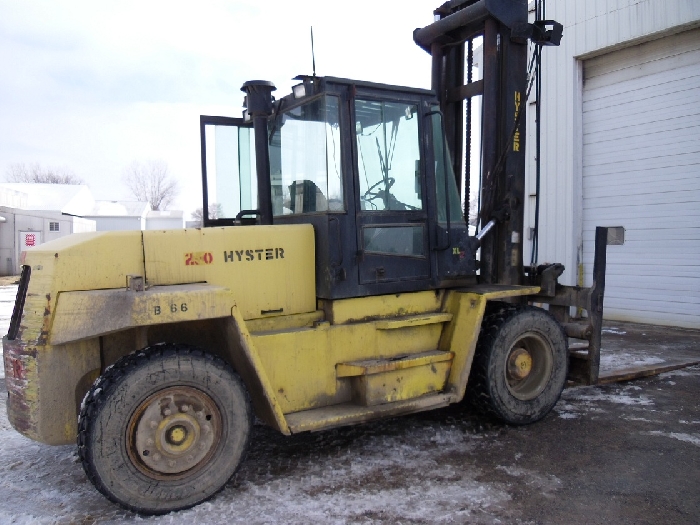 Montacargas Hyster H250  de segunda mano a la venta Ref.: 1363886112342768 No. 3