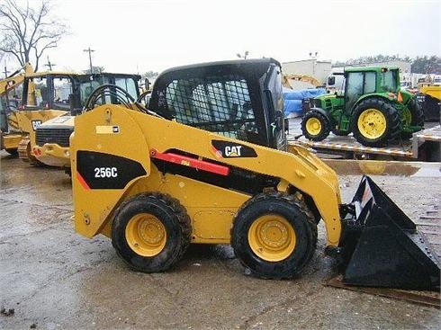 Minicargadores Caterpillar 256C