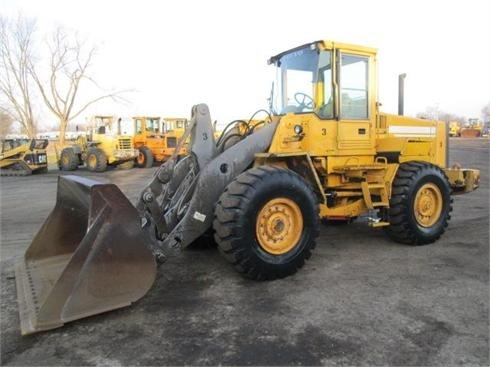 Cargadoras Sobre Ruedas Volvo L90C  de importacion a la venta Ref.: 1364222381965576 No. 2