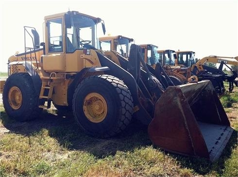 Cargadoras Sobre Ruedas Volvo L110E  usada a buen precio Ref.: 1364429165566951 No. 3