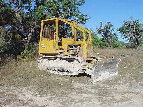 Tractores Sobre Orugas Caterpillar D3B  de segunda mano a la vent Ref.: 1365004959946698 No. 4