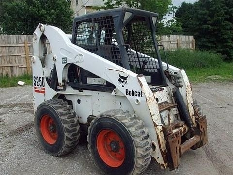 Minicargadores Bobcat S250