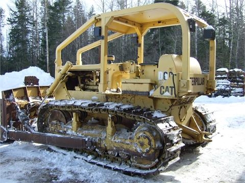 Tractores Sobre Orugas Caterpillar D6C  en venta, usada Ref.: 1365455702189954 No. 3