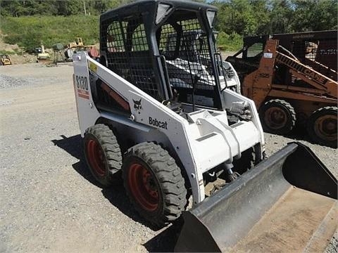 Minicargadores Bobcat S130