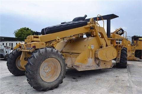 Reclaimers Caterpillar RM300