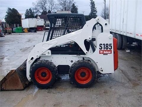 Minicargadores Bobcat S185