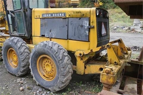 Motoconformadoras Deere 770  importada a bajo costo Ref.: 1367015645569198 No. 2