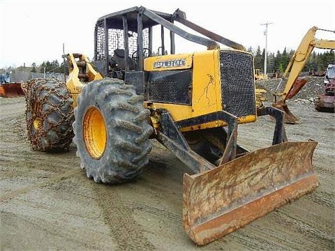 Forestales Maquinas Deere 640  seminueva en perfecto estado Ref.: 1367270281130358 No. 2