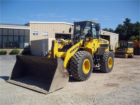 Cargadoras Sobre Ruedas Komatsu WA320