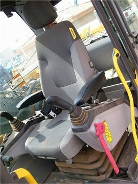 Excavadoras Hidraulicas Volvo EC210B  de medio uso en venta Ref.: 1369075573092174 No. 2