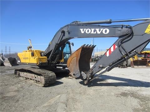 Excavadoras Hidraulicas Volvo EC240B  de segunda mano en venta Ref.: 1369131179347386 No. 3