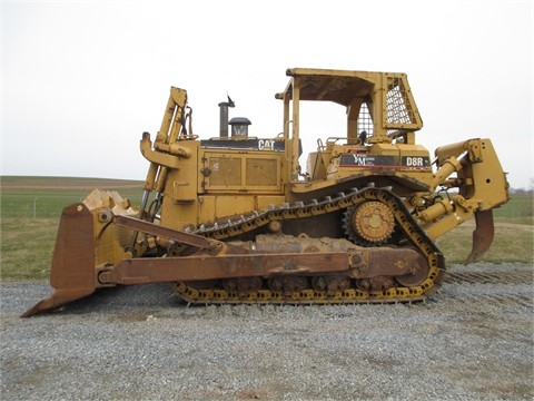 Dozers/tracks Caterpillar D8R