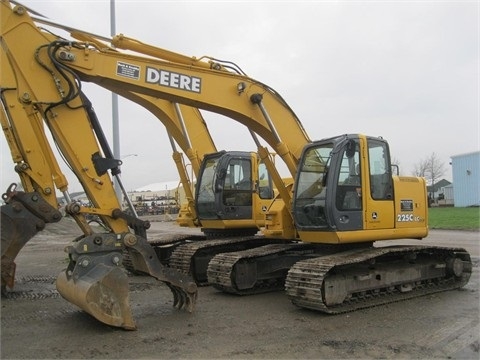 Excavadoras Hidraulicas Deere 225C  de medio uso en venta Ref.: 1369530946757323 No. 4