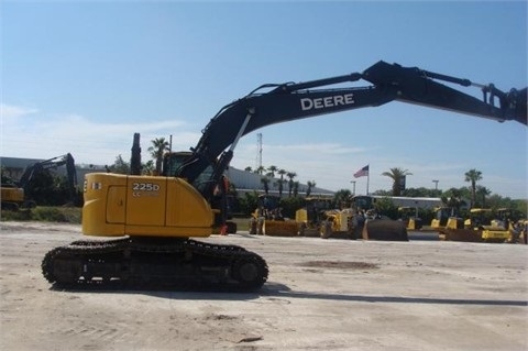 Excavadoras Hidraulicas Deere 225D