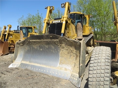 Dozers/tracks Caterpillar D8T