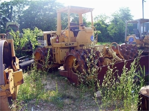 Compactadoras Suelos Y Rellenos Caterpillar 815