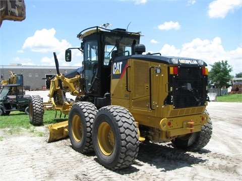 Motoconformadoras Caterpillar 12M