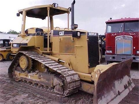 Tractores Sobre Orugas Caterpillar D5M