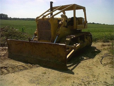 Dozers/tracks Caterpillar D7F