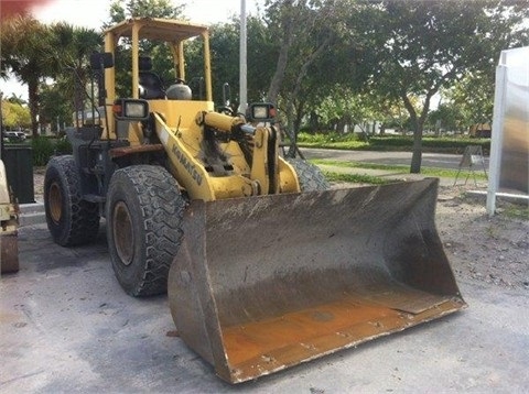 Cargadoras Sobre Ruedas Komatsu WA320