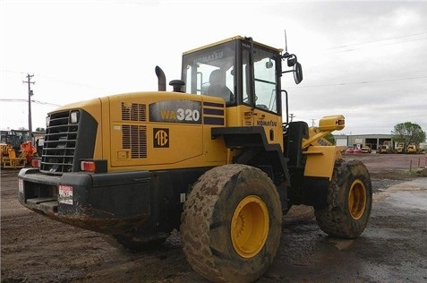 Cargadoras Sobre Ruedas Komatsu WA320