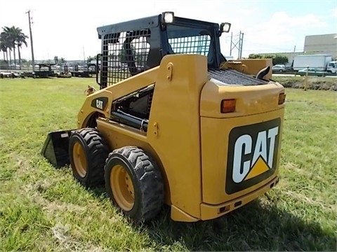 Minicargadores Caterpillar 226B  en buenas condiciones Ref.: 1375213468342725 No. 3