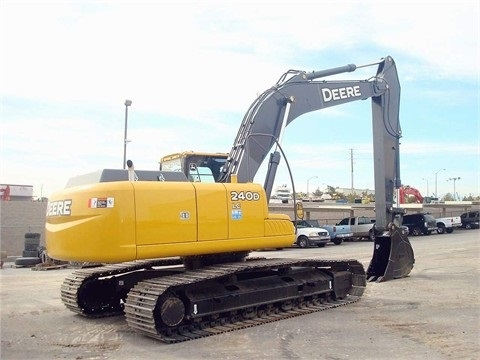 Excavadoras Hidraulicas Deere 240D  de medio uso en venta Ref.: 1375402647797428 No. 3