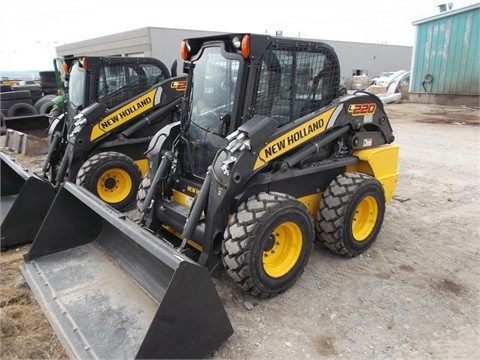 Minicargadores New Holland L220