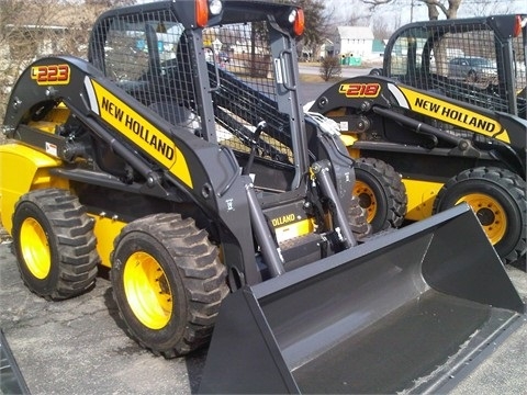 Minicargadores New Holland L223  usada de importacion Ref.: 1375893920389307 No. 2