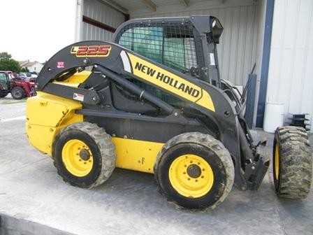 Minicargadores New Holland L225  importada de segunda mano Ref.: 1375982052006440 No. 4