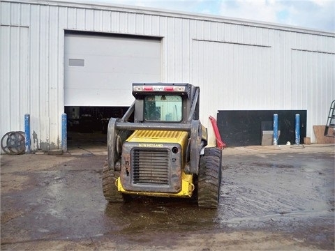 Minicargadores New Holland L170  de medio uso en venta Ref.: 1376485696888915 No. 3