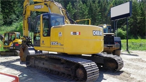 Excavadoras Hidraulicas Deere 225C  de medio uso en venta Ref.: 1377437285845398 No. 2