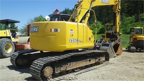 Excavadoras Hidraulicas Deere 225C  de medio uso en venta Ref.: 1377437285845398 No. 3