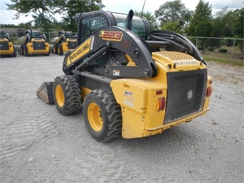 Minicargadores New Holland L223  importada a bajo costo Ref.: 1377531386447307 No. 4