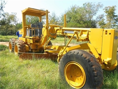 Motoconformadoras Komatsu GD525  seminueva Ref.: 1378063774275318 No. 4