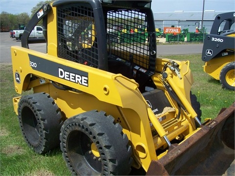 Minicargadores Deere 320