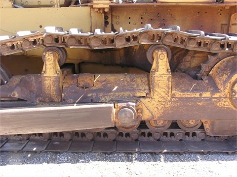 Tractores Sobre Orugas Caterpillar D6C  de medio uso en venta Ref.: 1378413872265091 No. 3