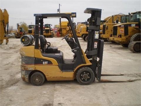 Montacargas Caterpillar C6000