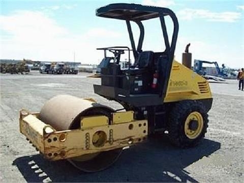 Compactadora Vibratoria Bomag BW145D