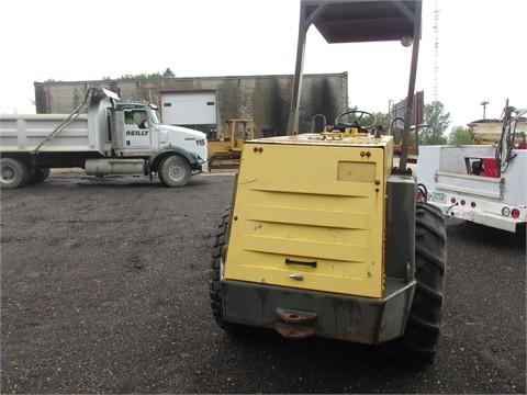 Compactadora Vibratoria Bomag BW172D