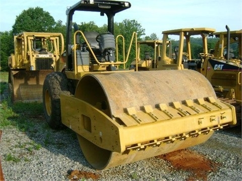 Compactadora Vibratoria Caterpillar CS56