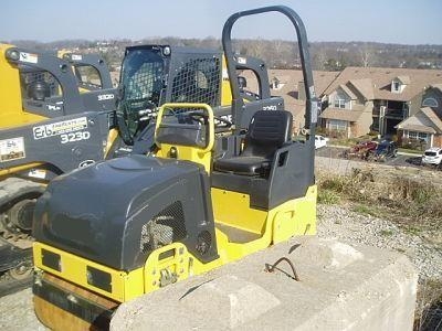 Compactadora Vibratoria Bomag BW900