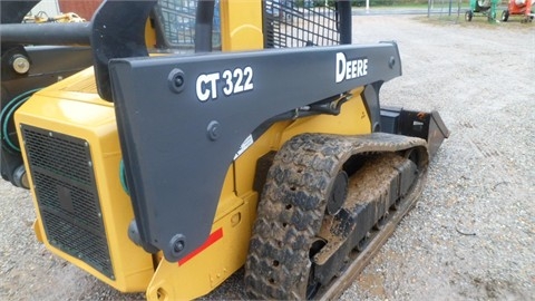 Minicargadores Deere CT322  usada a la venta Ref.: 1381955563770175 No. 3