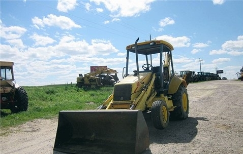 Retroexcavadoras New Holland LB75  en buenas condiciones Ref.: 1382883800458357 No. 3