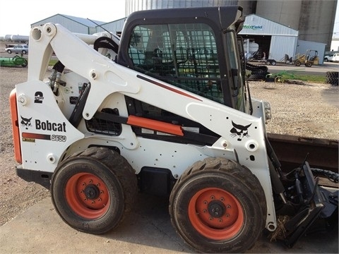 Minicargadores Bobcat S650