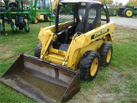 Minicargadores Deere 240