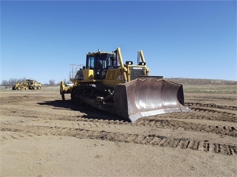 Tractores Sobre Orugas Komatsu D155AX  de segunda mano en venta Ref.: 1383960812190571 No. 3