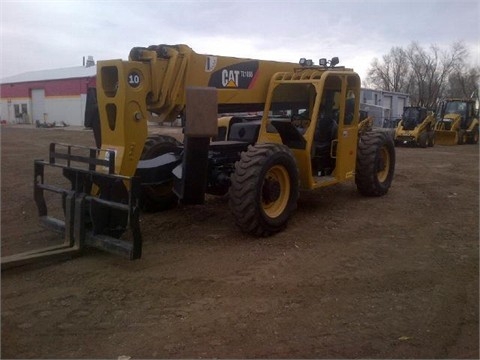 Telehandler Caterpillar TL1055