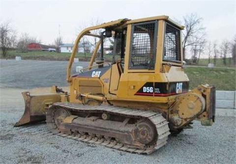 Dozers/tracks Caterpillar D5G